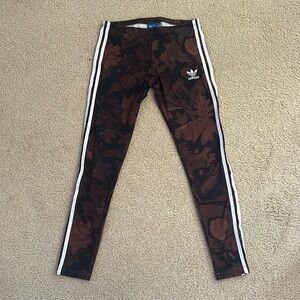 ADIDAS leggings size S